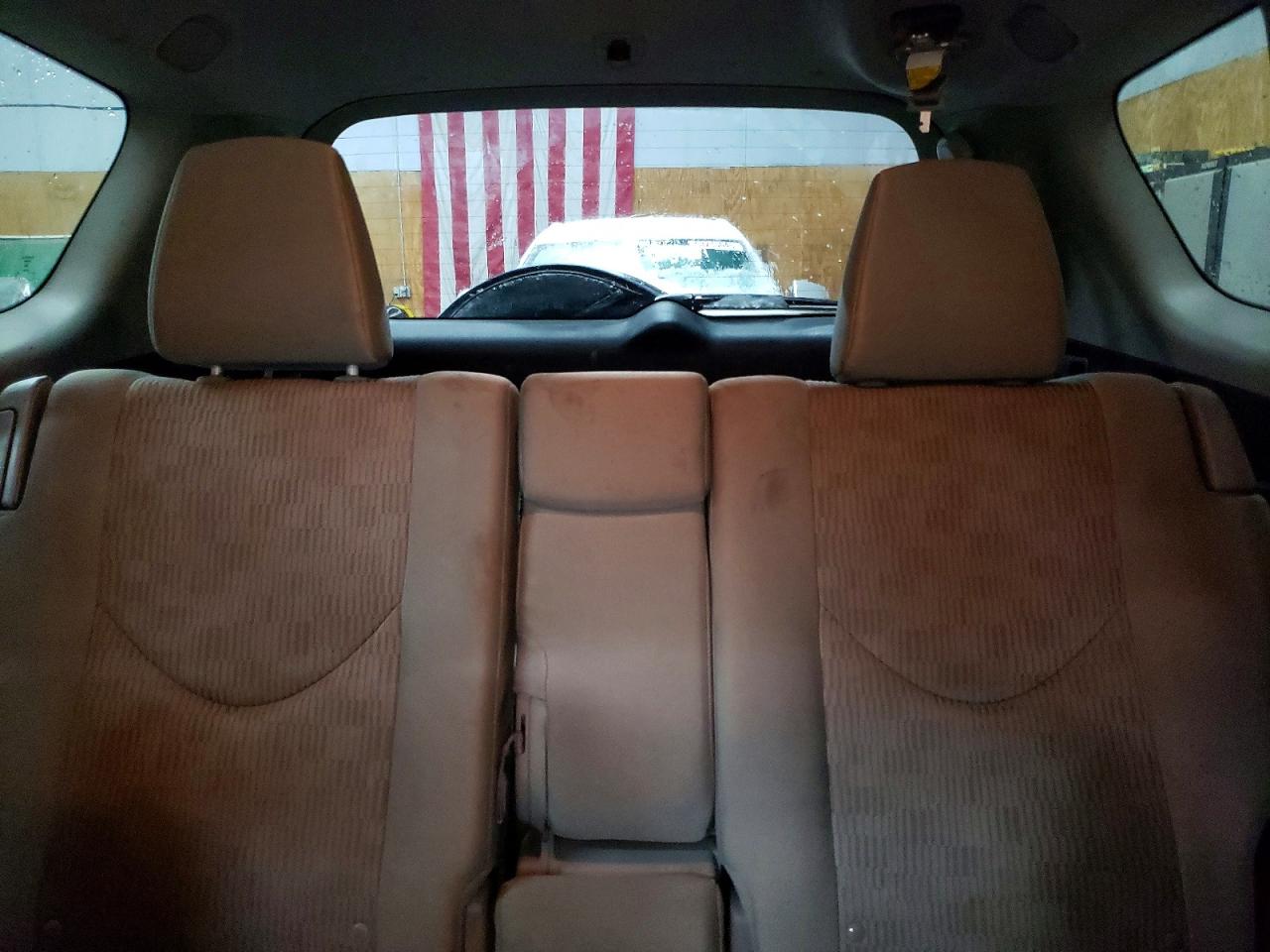 2012 TOYOTA RAV4 photo 10