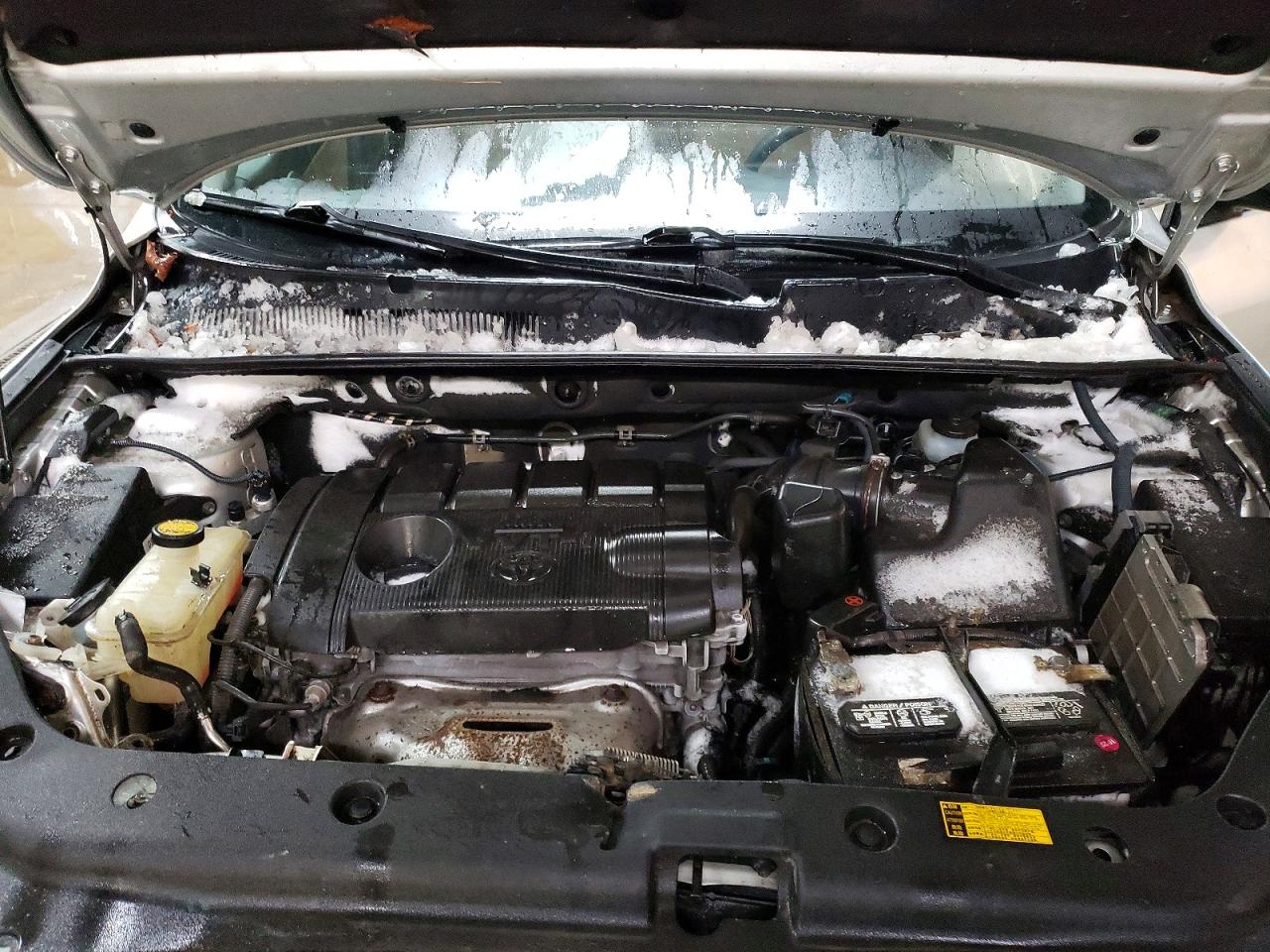 2012 TOYOTA RAV4 photo 12