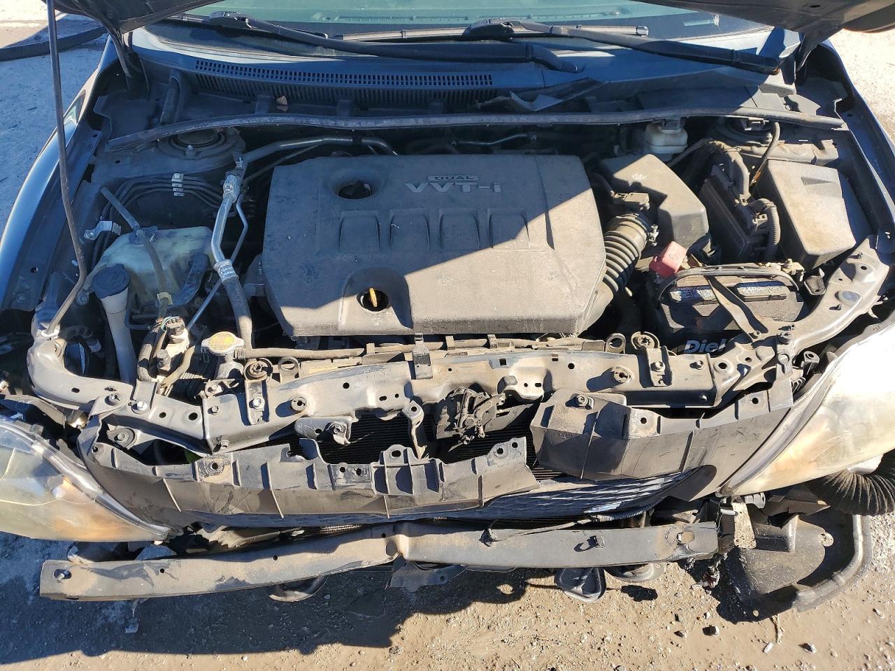 2010 TOYOTA COROLLA BASE photo 11