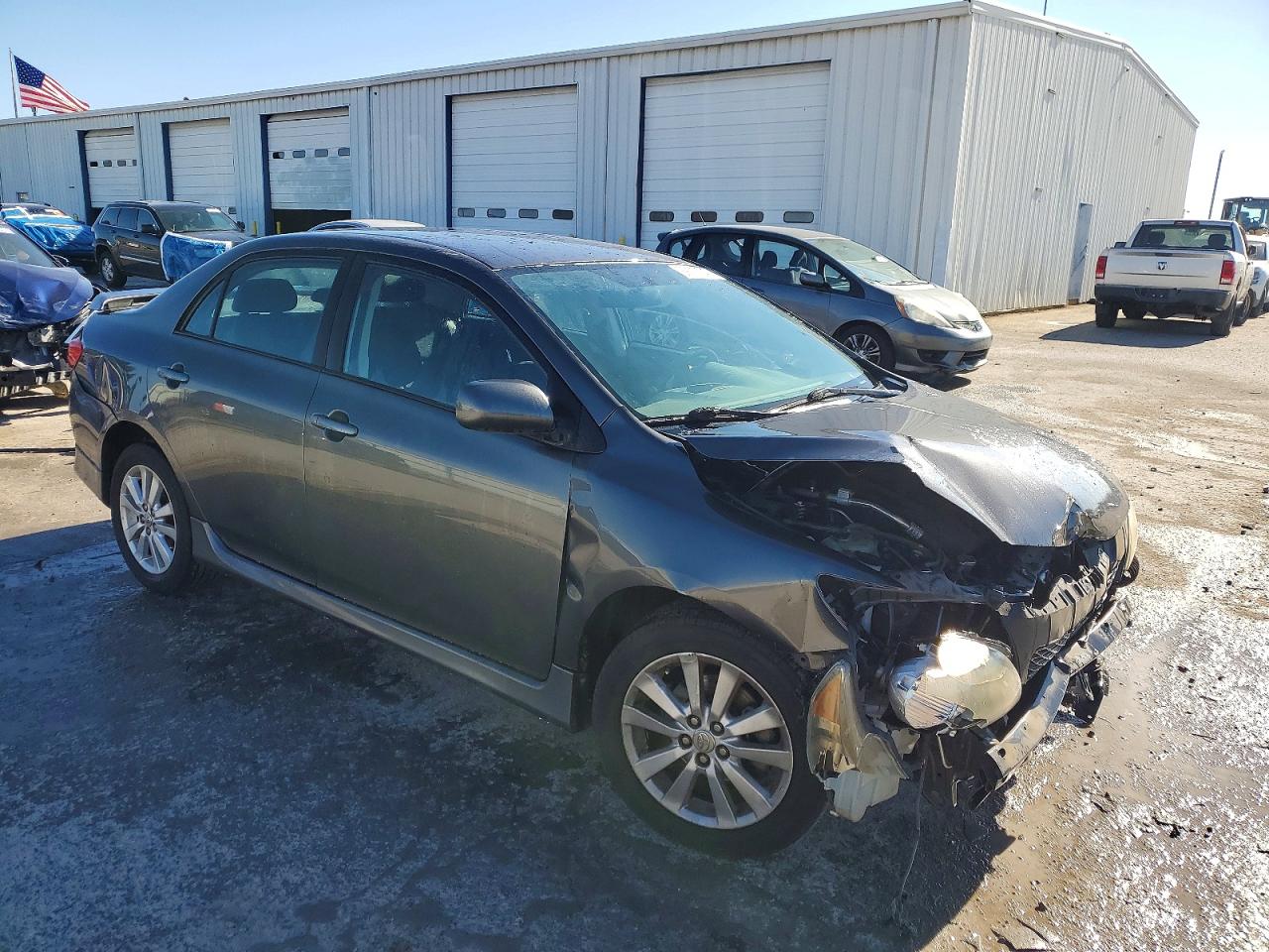 2010 TOYOTA COROLLA BASE photo 4