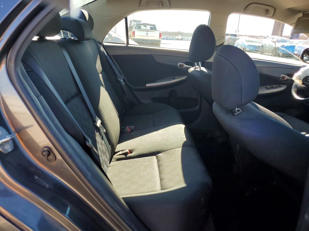 2010 TOYOTA COROLLA BASE photo 10