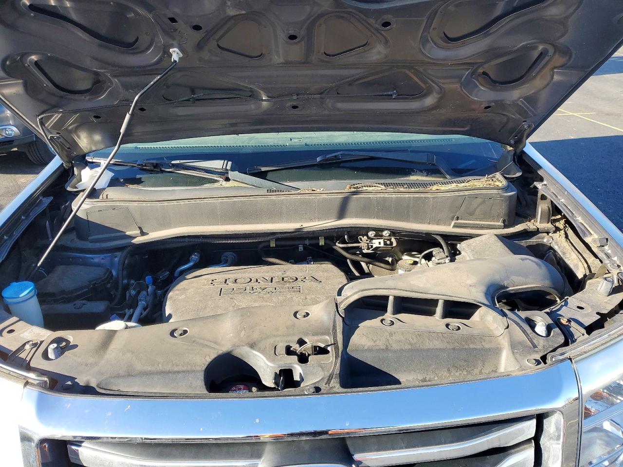 2015 HONDA PILOT LX photo 11