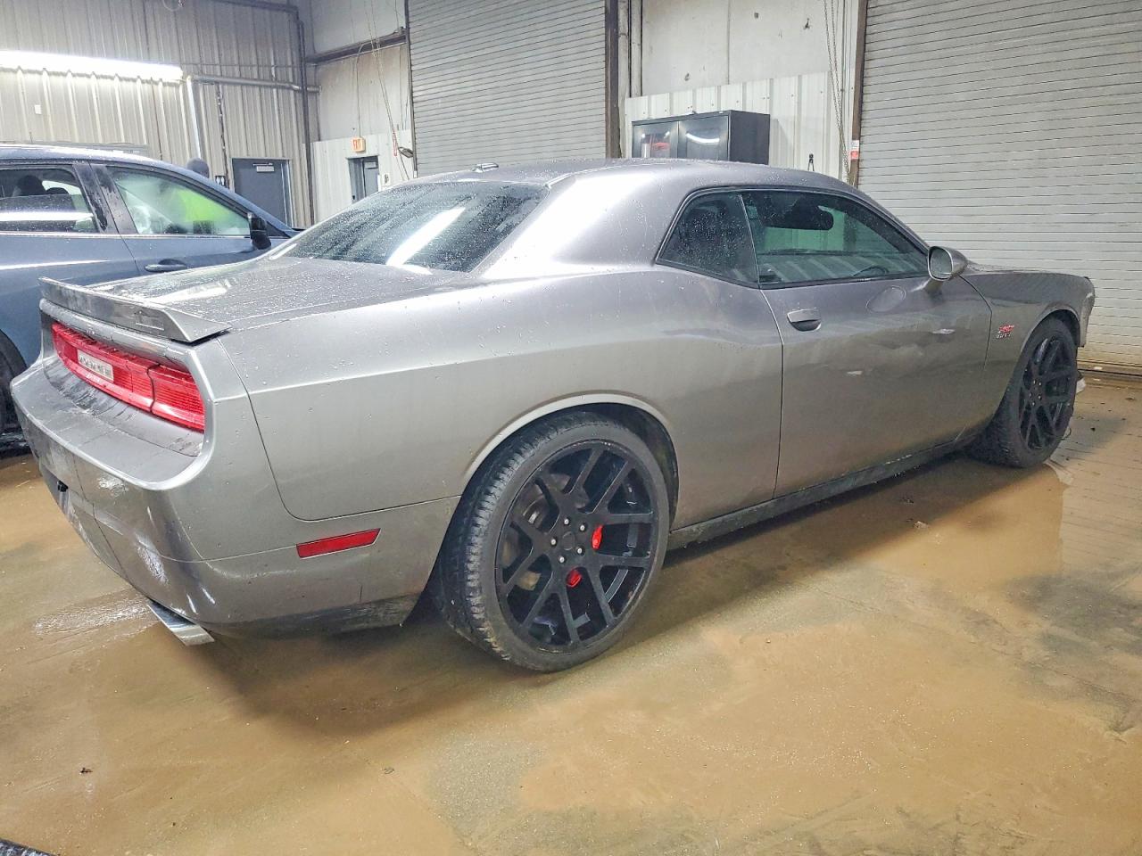 2012 DODGE CHALLENGER SRT-8 photo 3