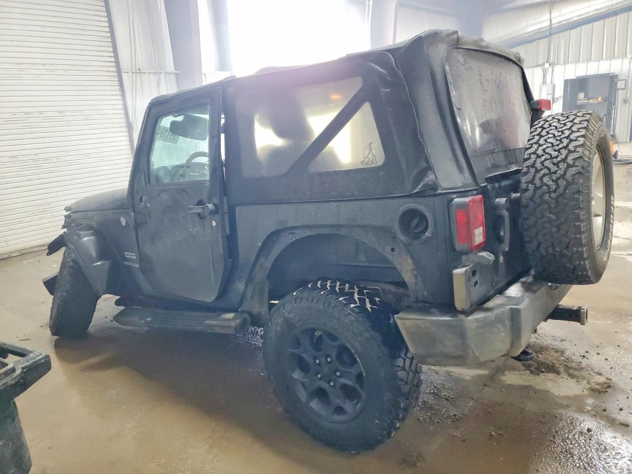 2011 JEEP WRANGLER SPORT photo 2