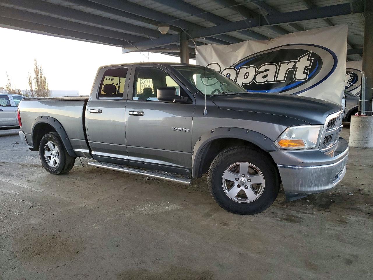2010 DODGE RAM 1500 photo 4