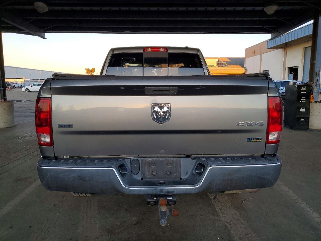 2010 DODGE RAM 1500 photo 6