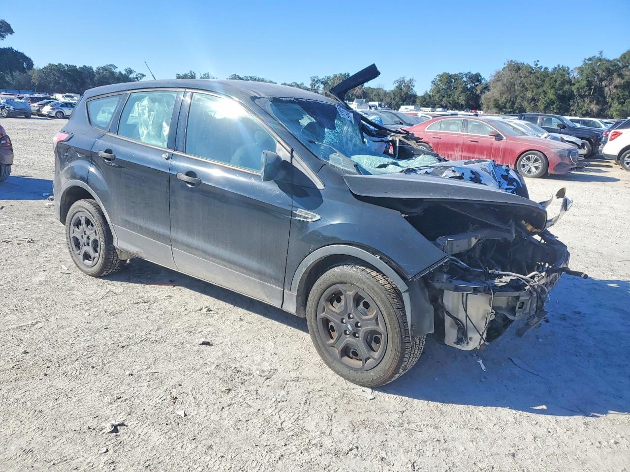 2017 FORD ESCAPE S photo 4