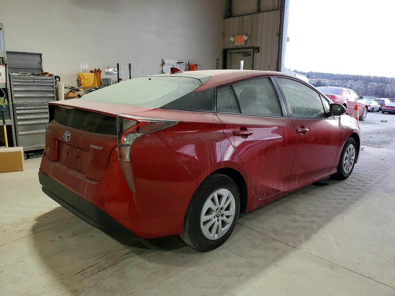 2016 TOYOTA PRIUS photo 3