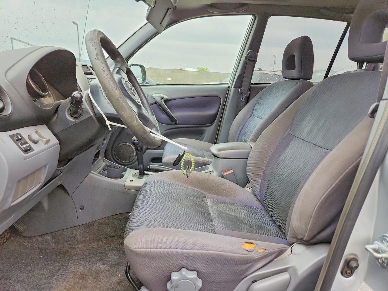 2003 TOYOTA RAV4 photo 7