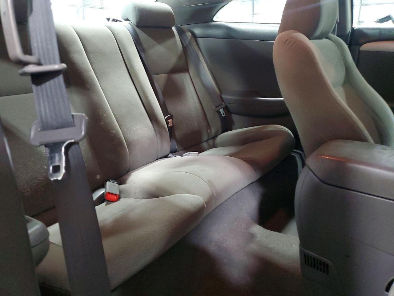 2006 TOYOTA CAMRY SOLARA SE photo 10