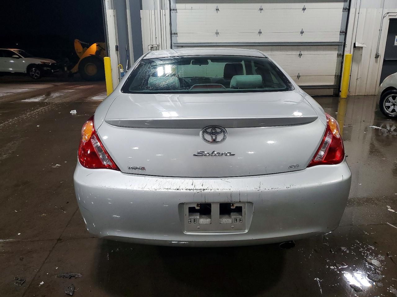2006 TOYOTA CAMRY SOLARA SE photo 6