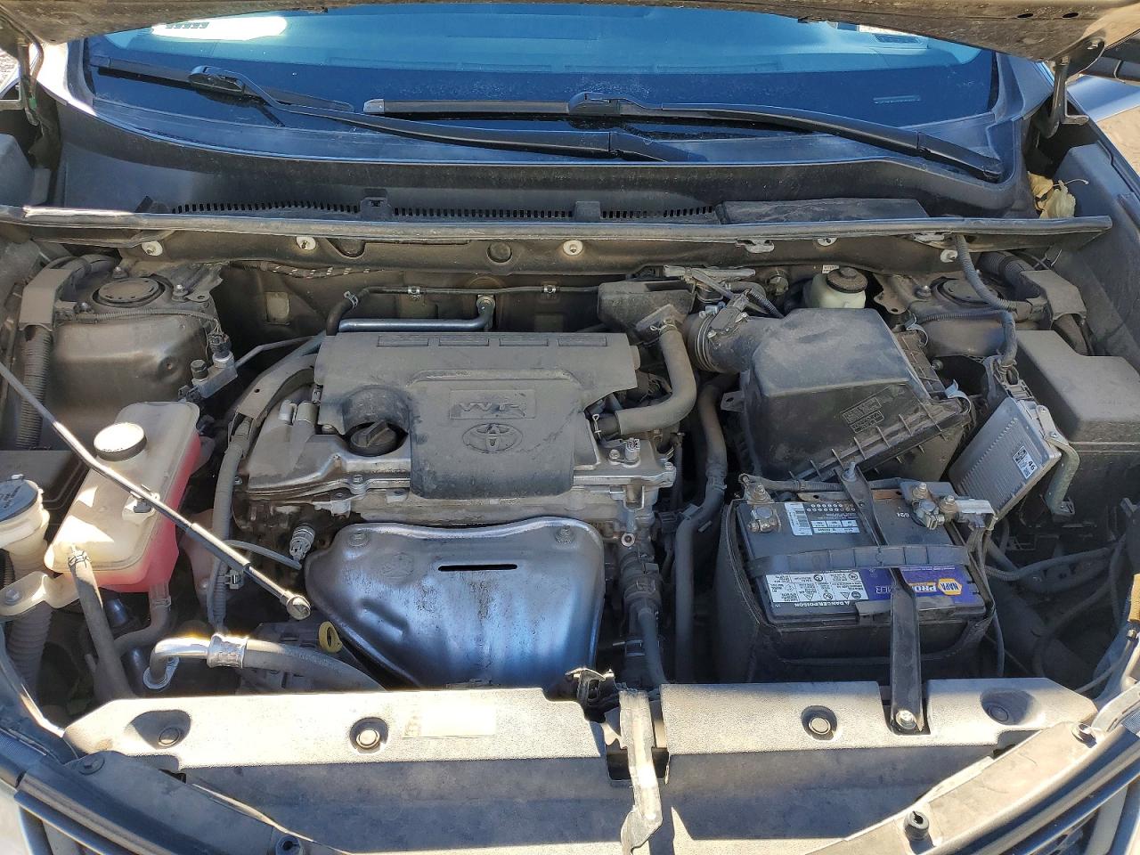 2015 TOYOTA RAV4 XLE photo 11