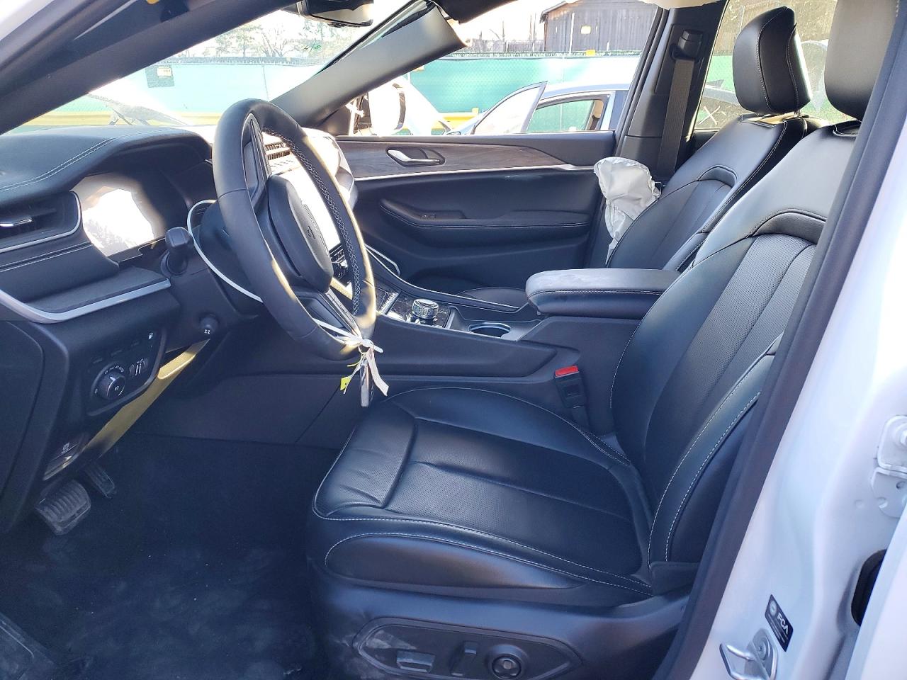 2024 JEEP GRAND CHEROKEE LIMITED 4XE photo 7