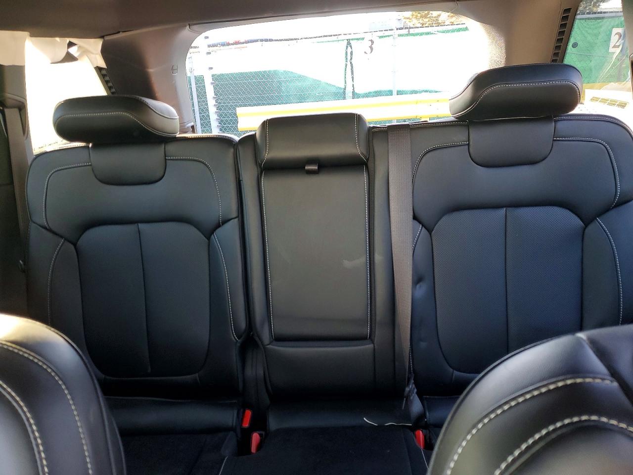 2024 JEEP GRAND CHEROKEE LIMITED 4XE photo 10