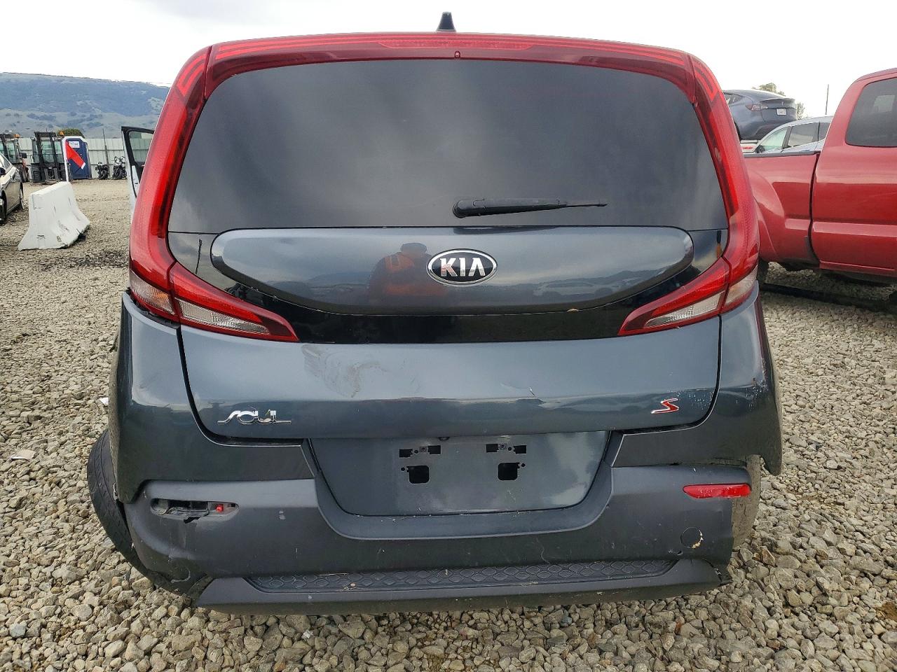 2021 KIA SOUL LX photo 6