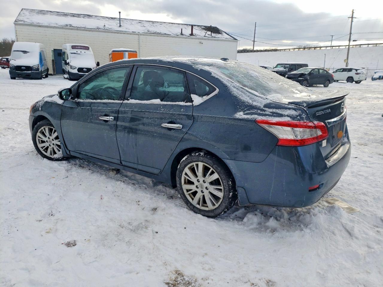 2014 NISSAN SENTRA S photo 2