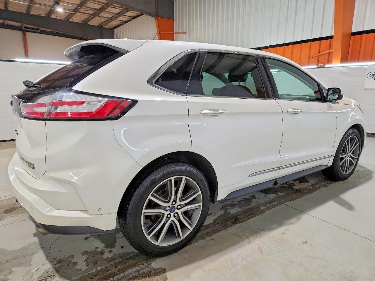 2019 FORD EDGE TITANIUM photo 3