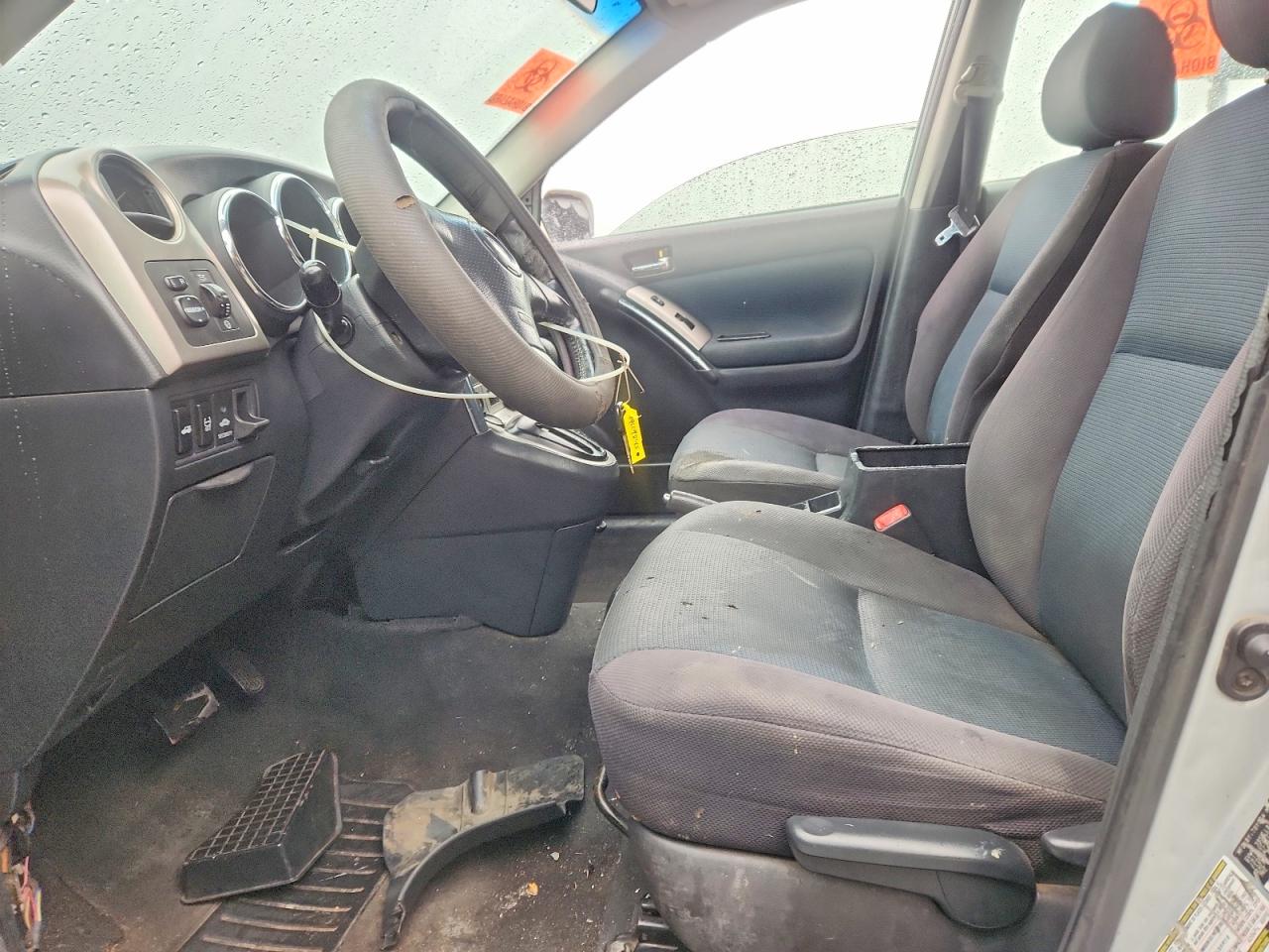 2005 TOYOTA COROLLA MATRIX BASE photo 7
