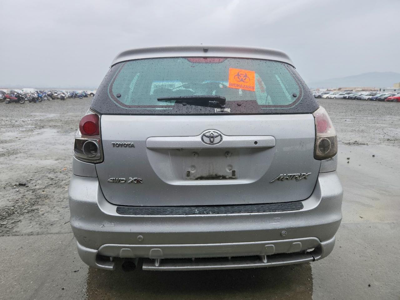 2005 TOYOTA COROLLA MATRIX BASE photo 6