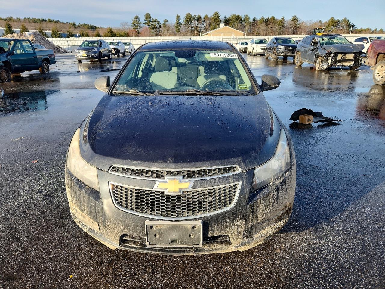 2013 CHEVROLET CRUZE LS photo 9