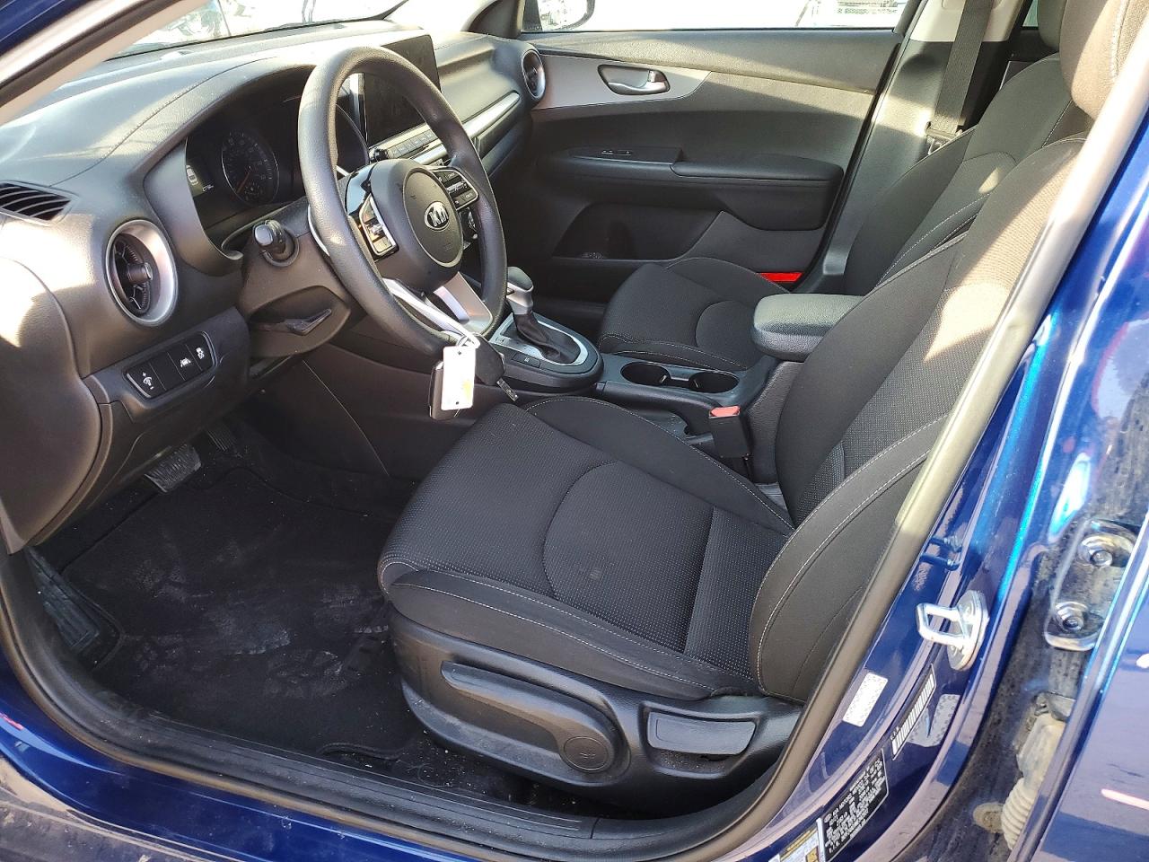 2021 KIA FORTE FE photo 13