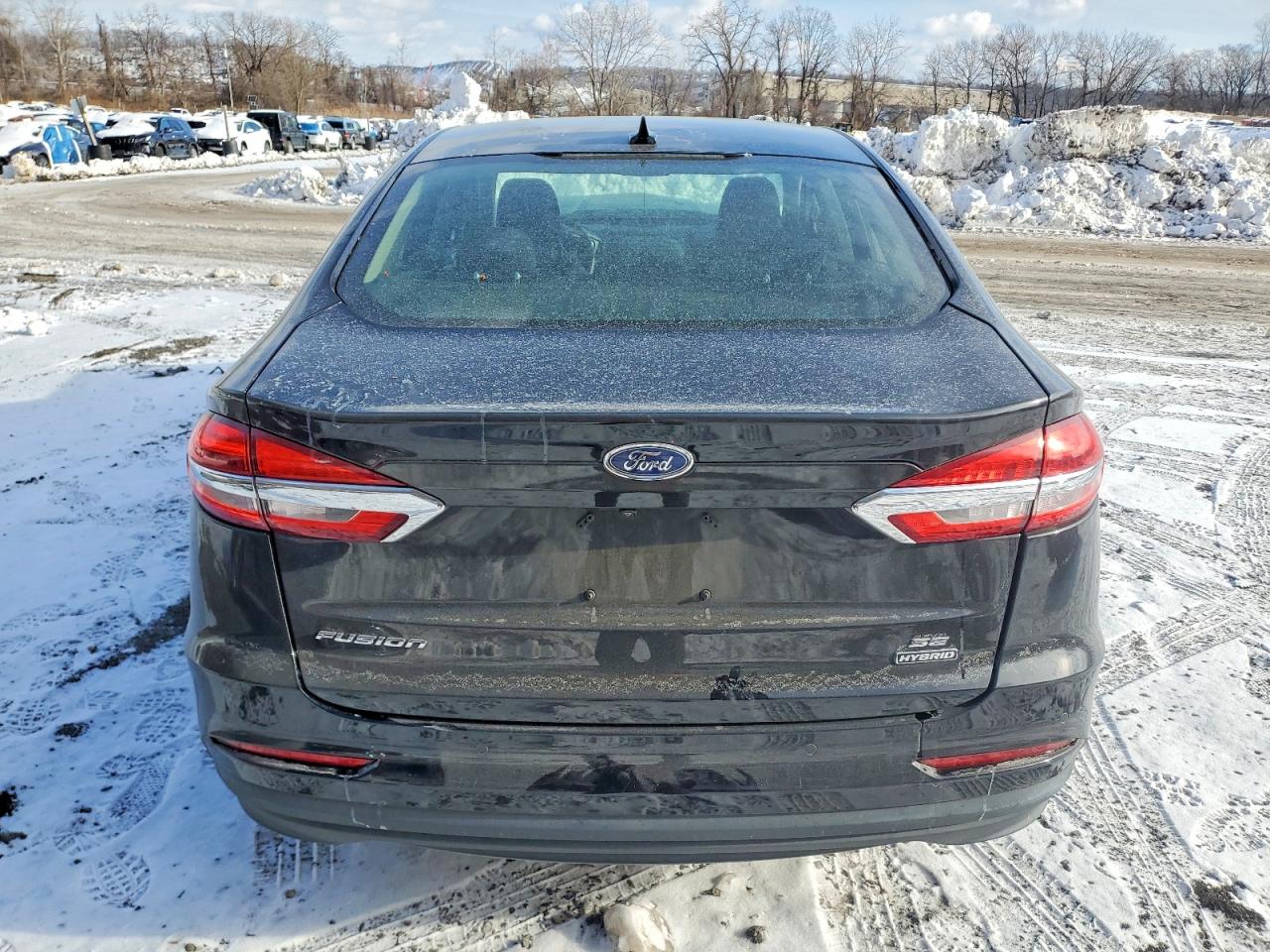 2020 FORD FUSION SE photo 6