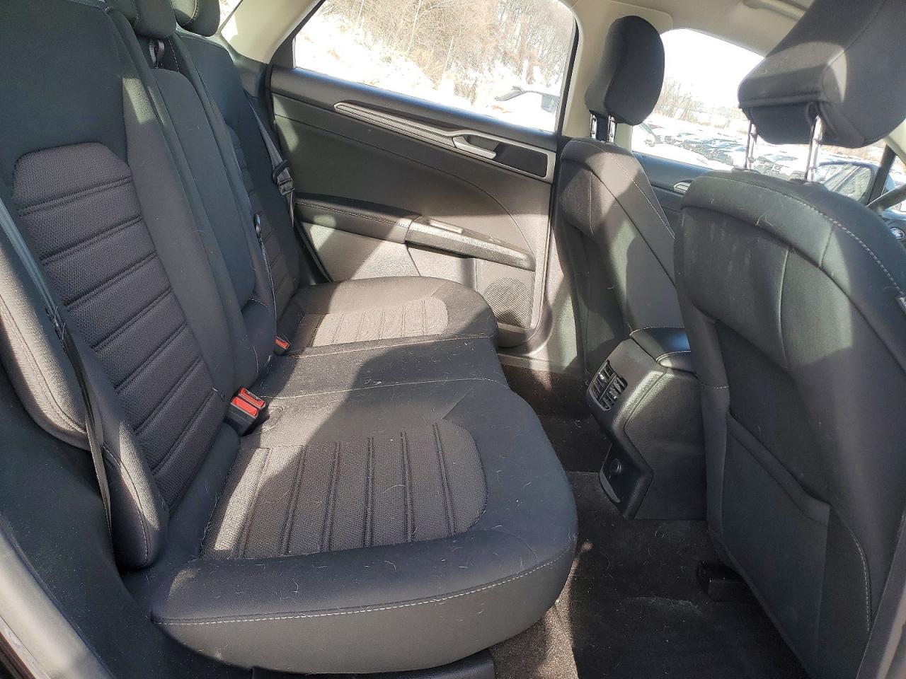 2020 FORD FUSION SE photo 10