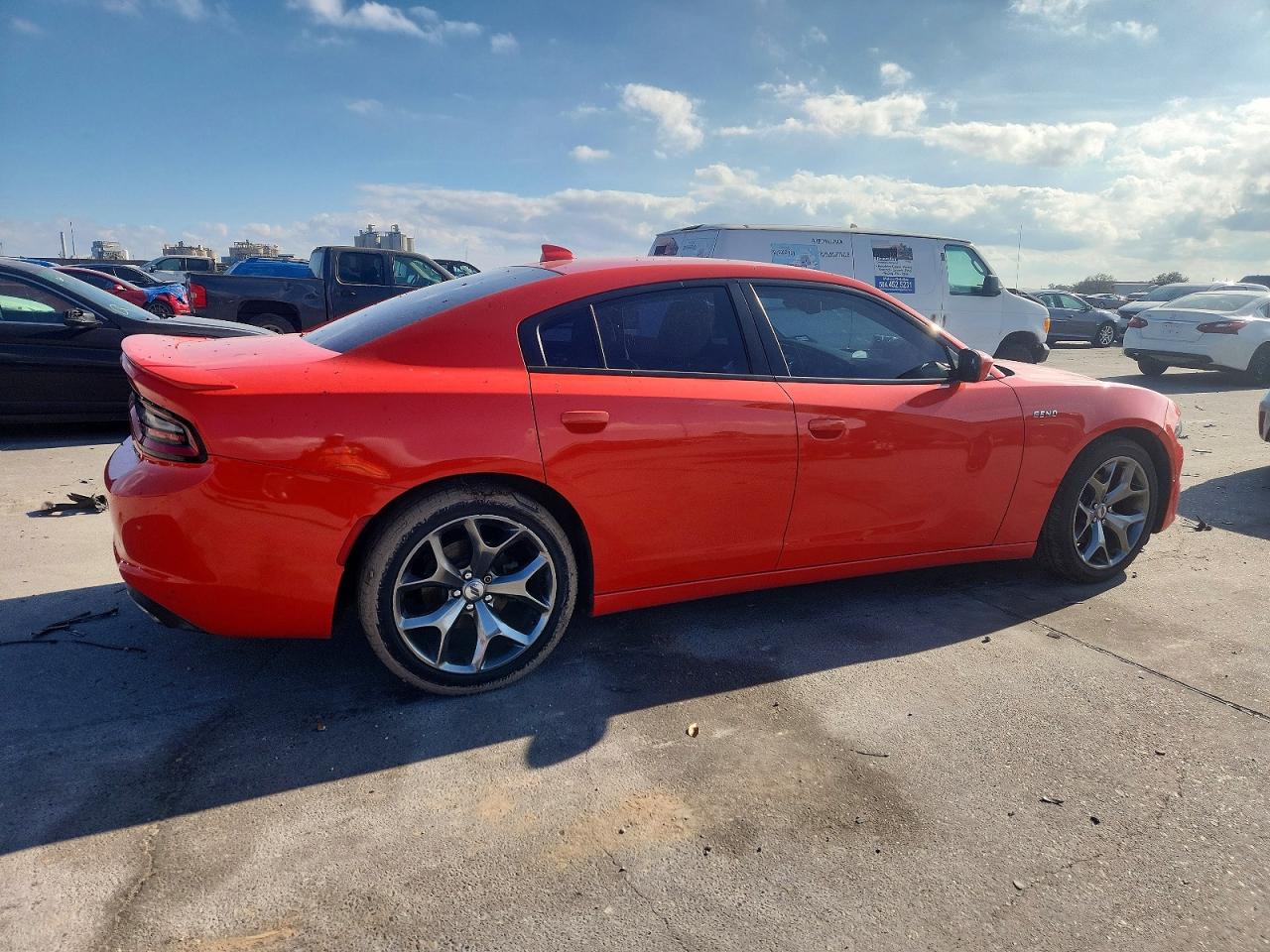 2017 DODGE CHARGER SXT photo 3