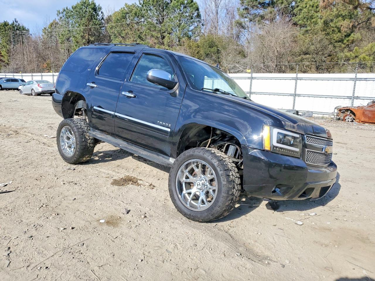 2011 CHEVROLET TAHOE K1500 LTZ photo 7