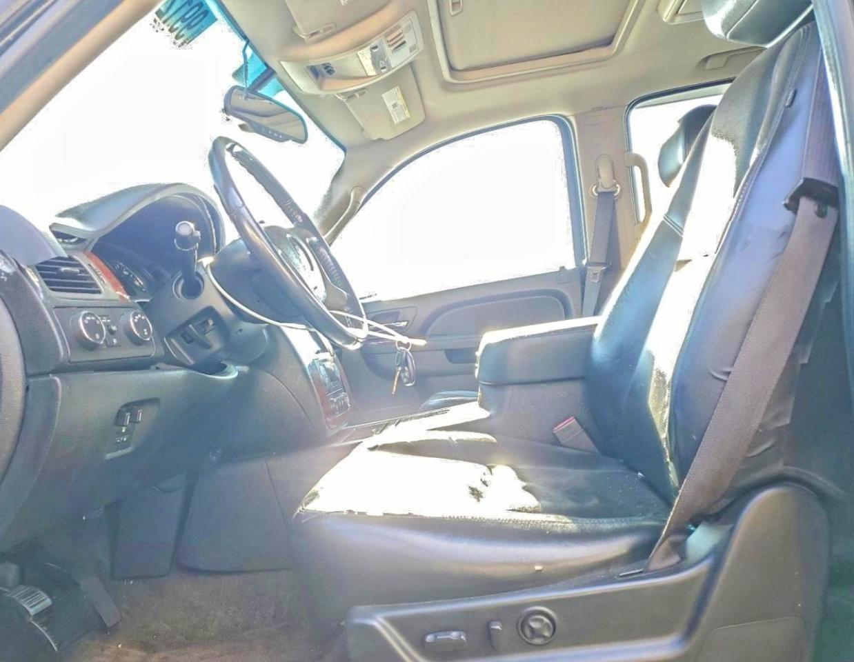 2011 CHEVROLET TAHOE K1500 LTZ photo 13