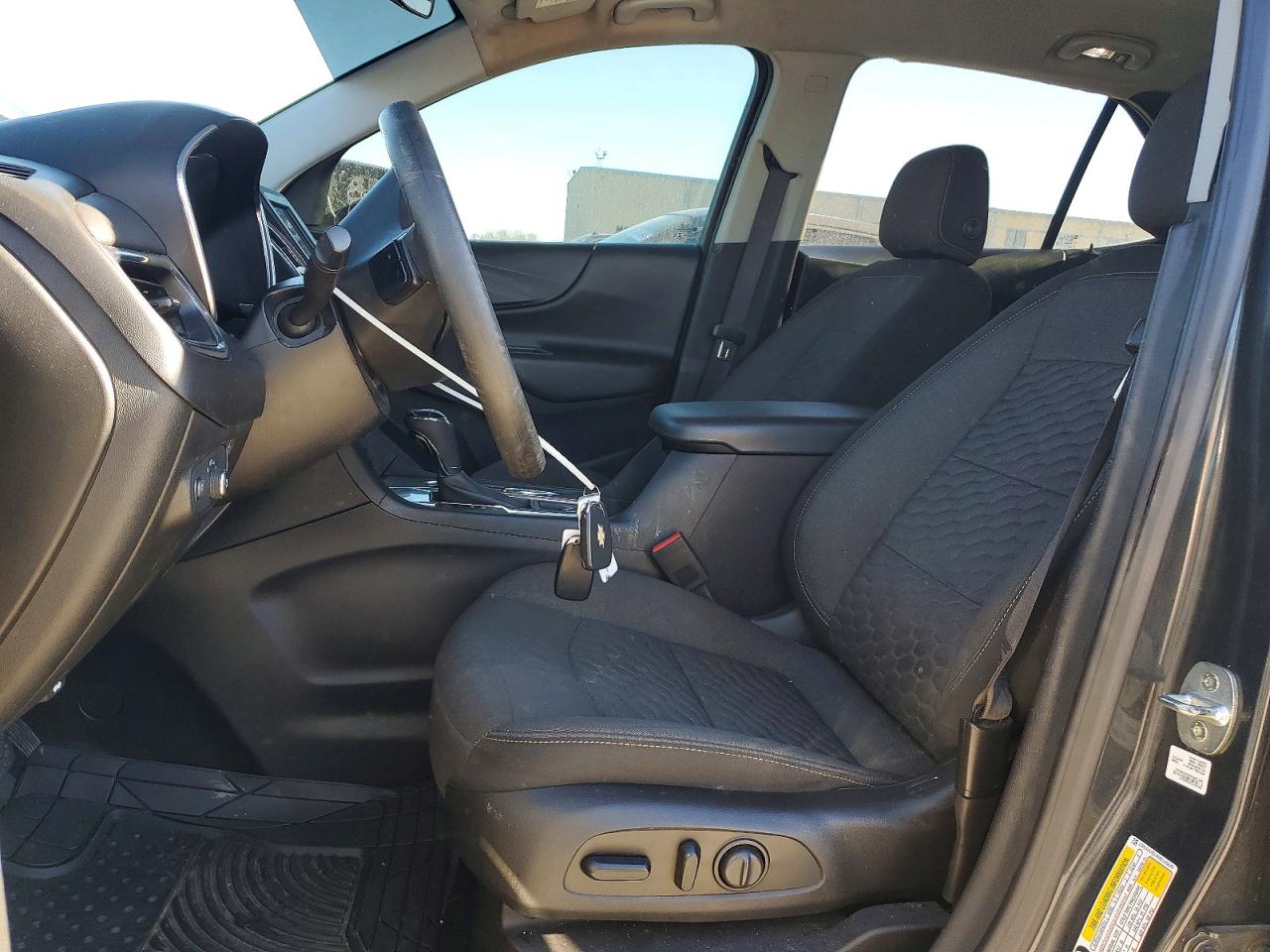 2021 CHEVROLET EQUINOX LT photo 7