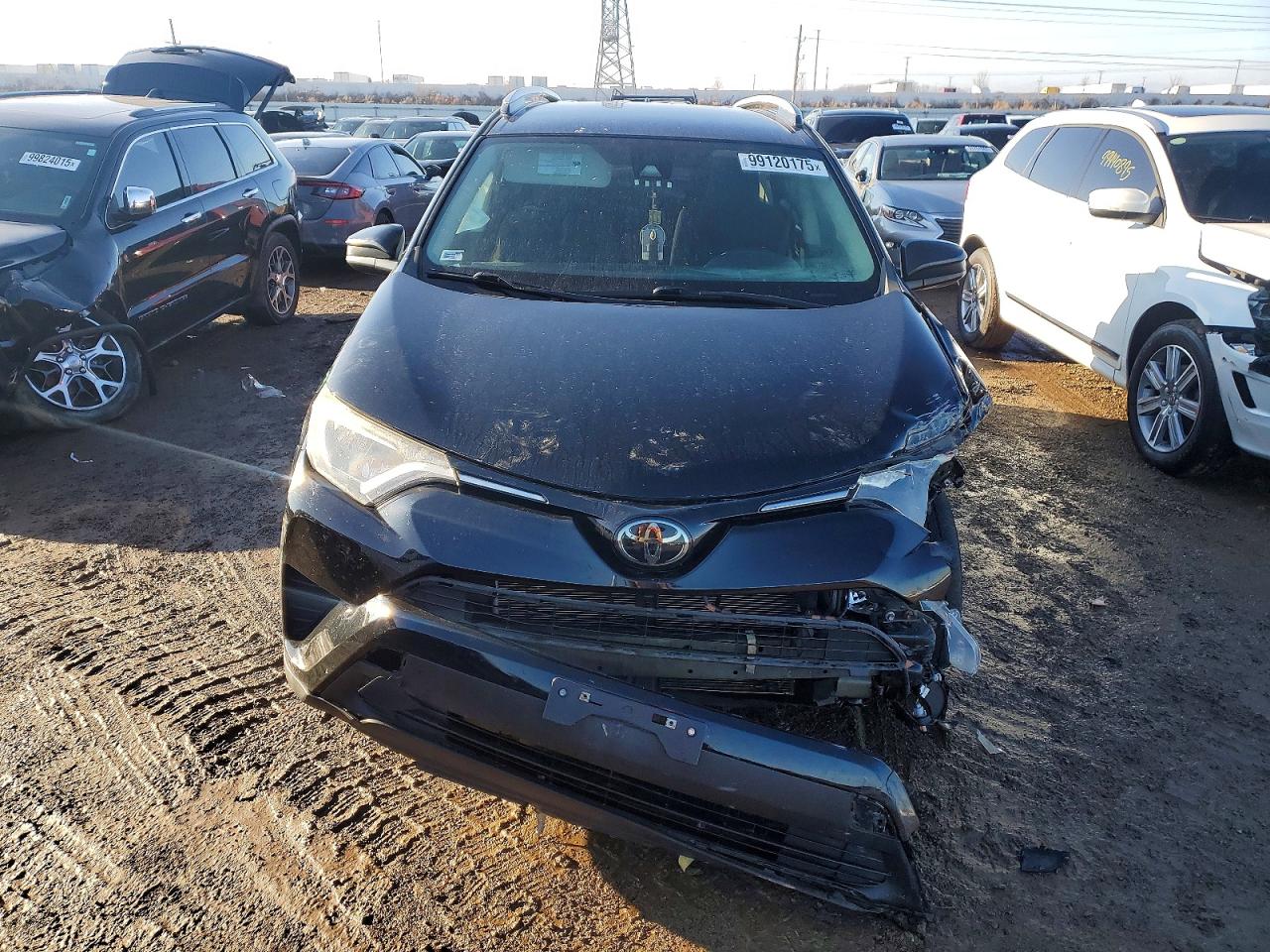 2017 TOYOTA RAV4 LE photo 5