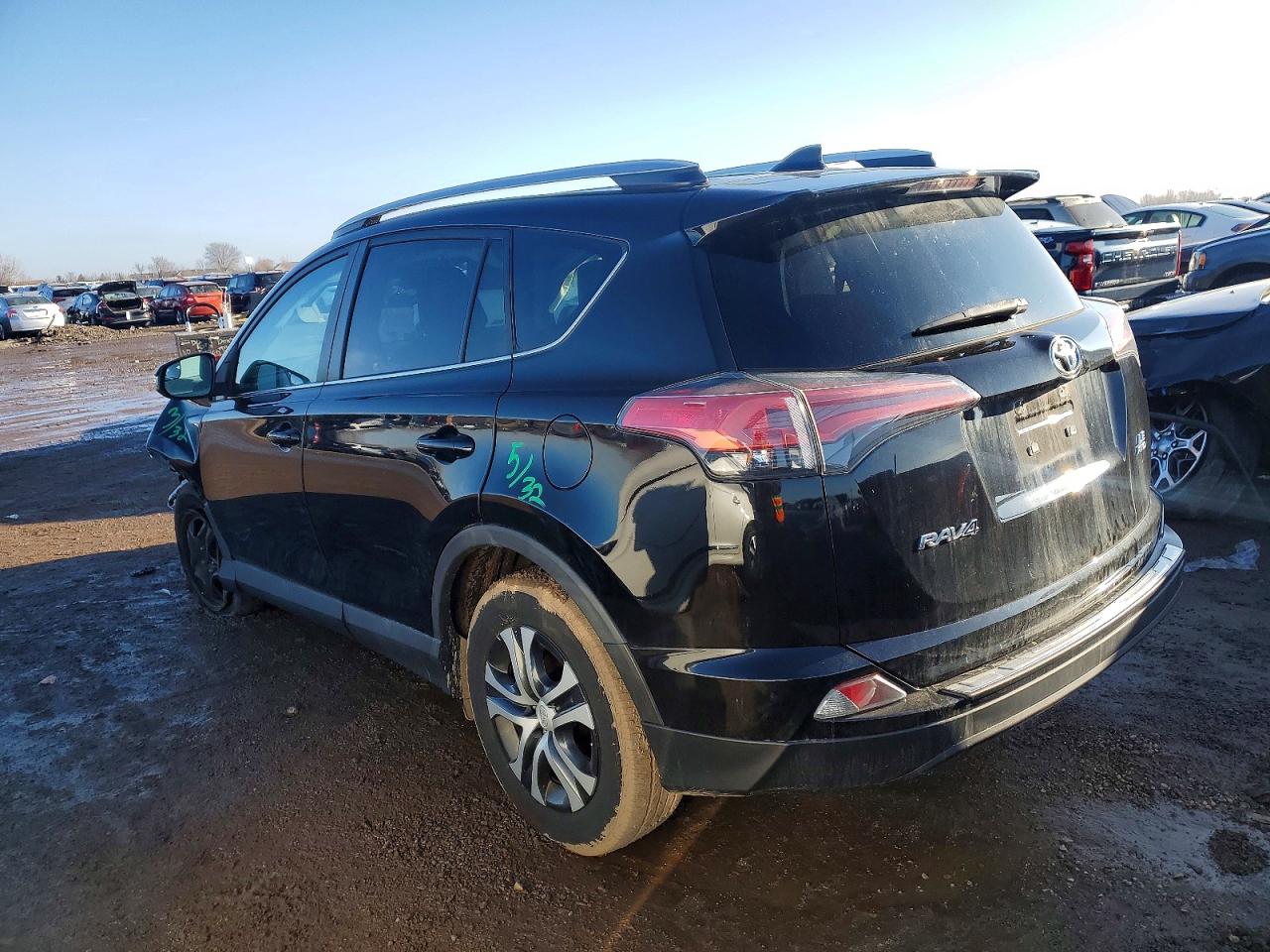 2017 TOYOTA RAV4 LE photo 2