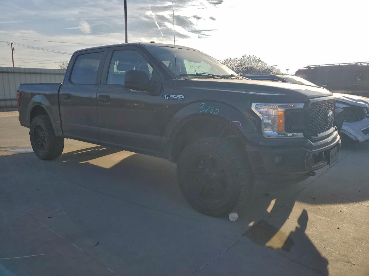 2019 FORD F150 SUPERCREW photo 4