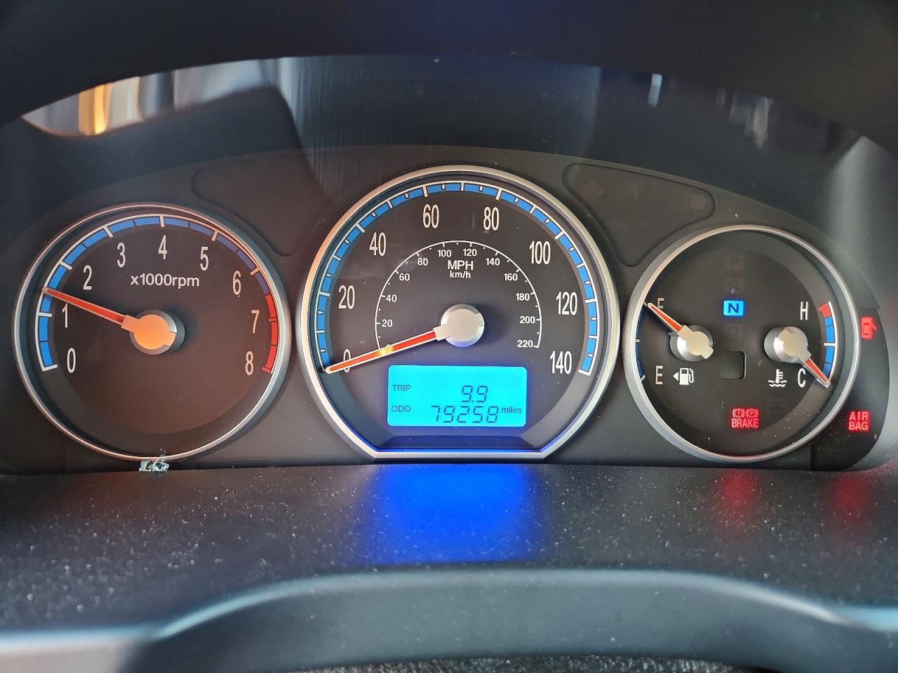 2009 HYUNDAI SANTA FE SE photo 9
