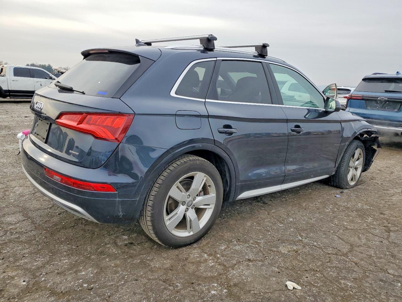 2019 AUDI Q5 PREMIUM PLUS photo 3