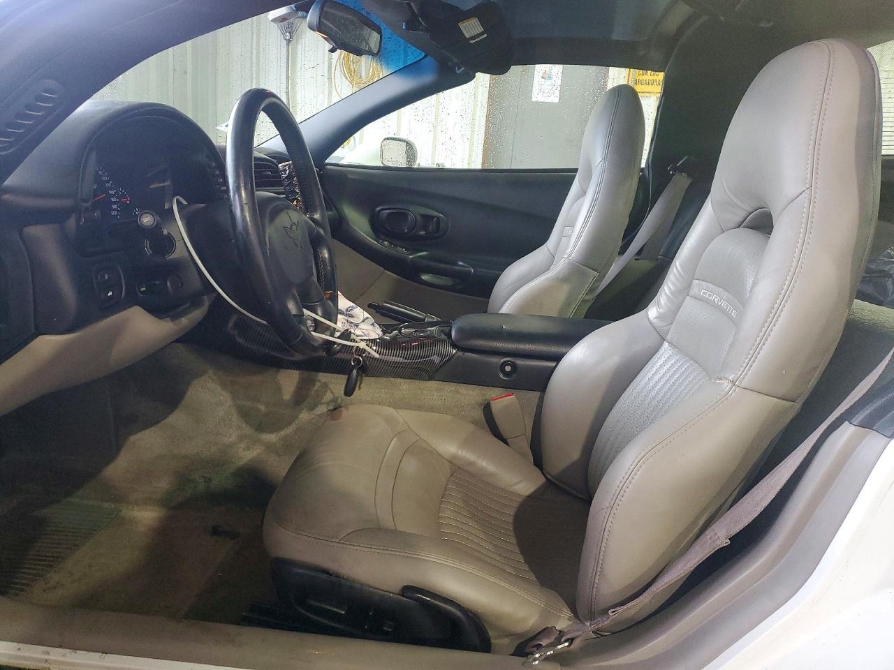 1999 CHEVROLET CORVETTE photo 13