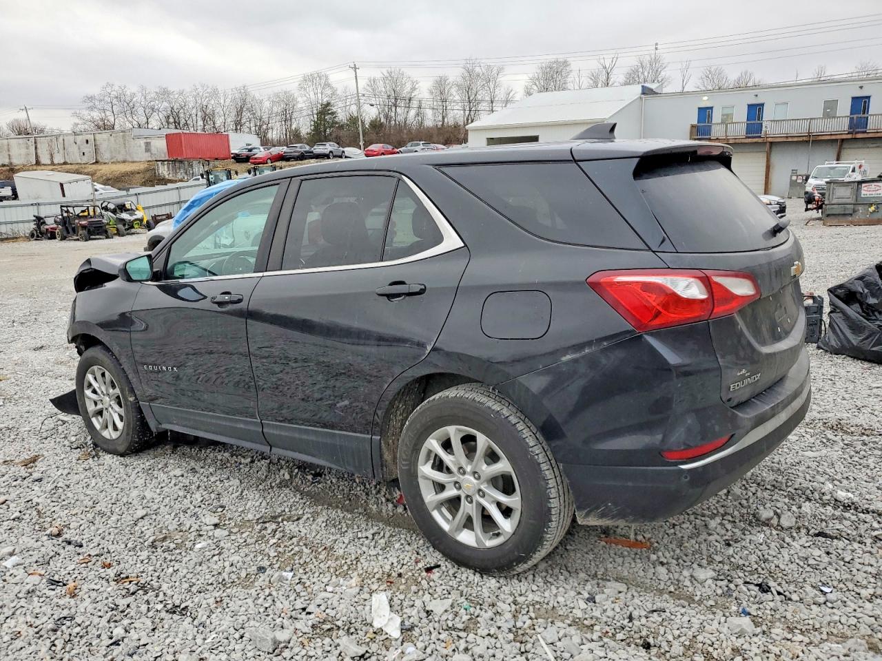 2021 CHEVROLET EQUINOX LT photo 2