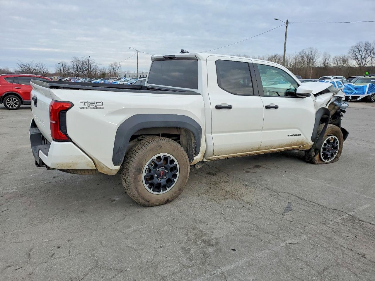 2025 TOYOTA TACOMA DOUBLE CAB photo 3