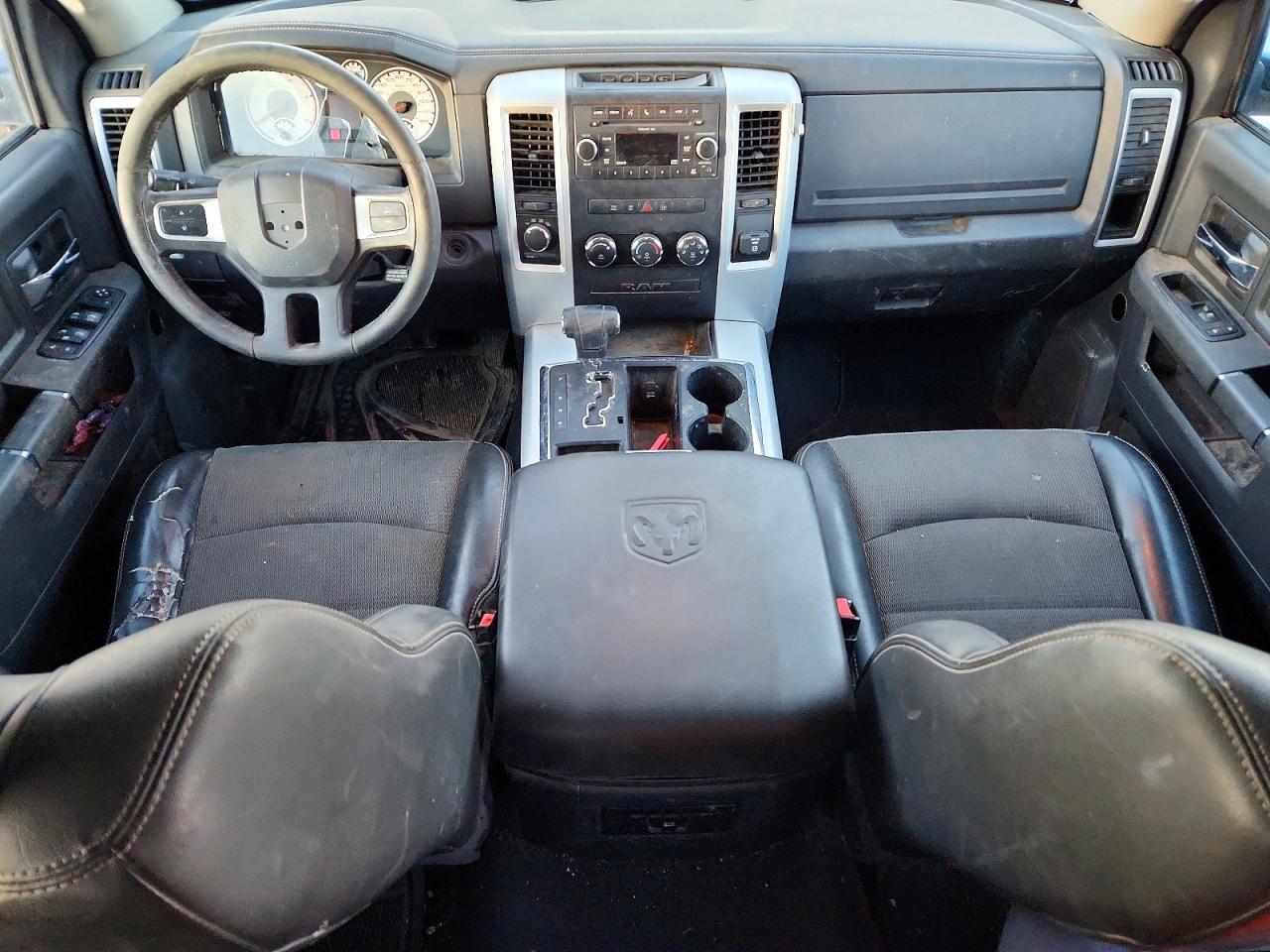 2010 DODGE RAM 1500 photo 8