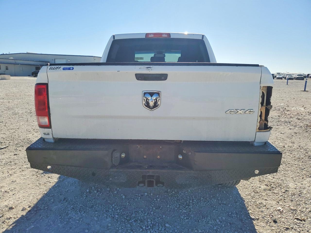 2015 RAM 1500 ST photo 6