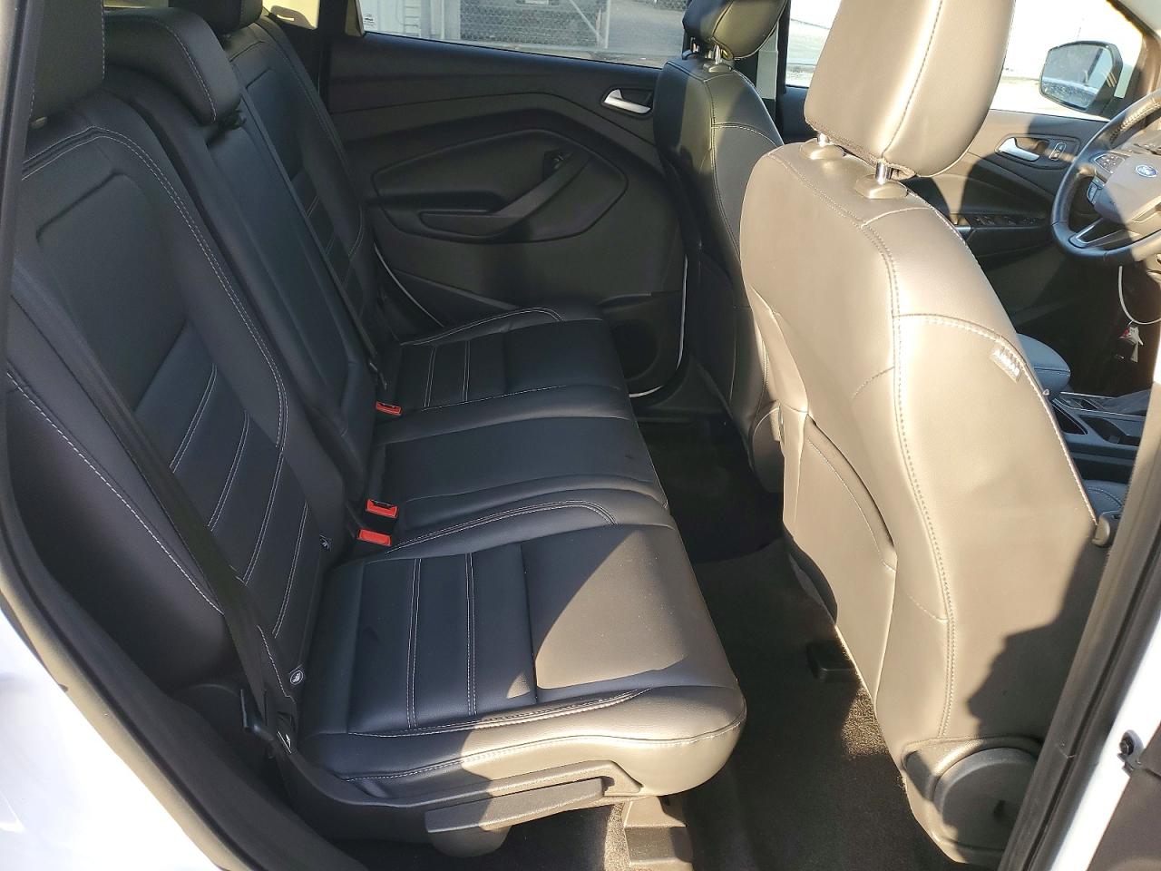 2019 FORD ESCAPE SEL photo 10