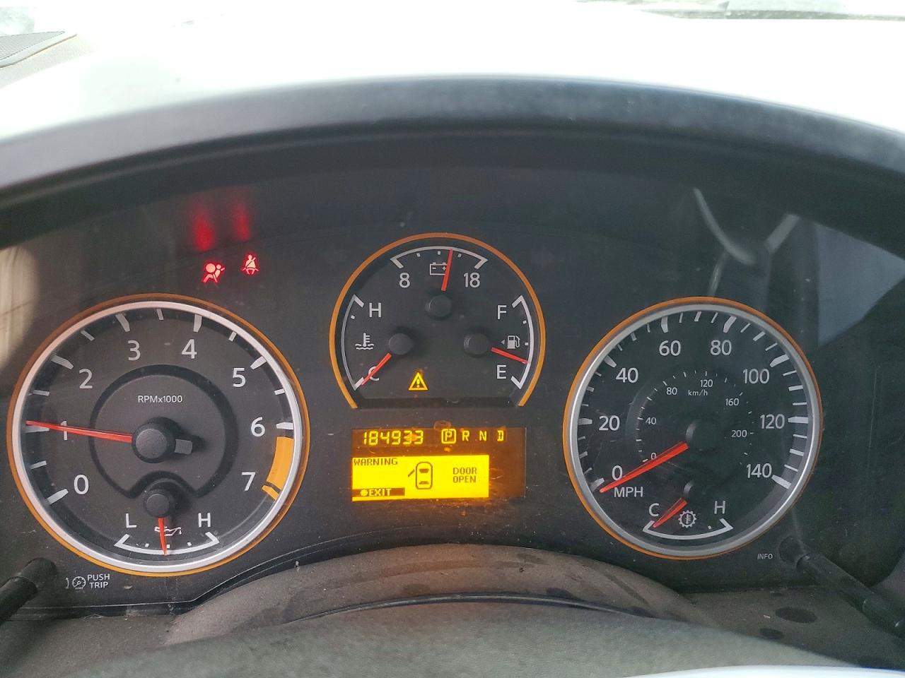 2010 NISSAN TITAN XE photo 9