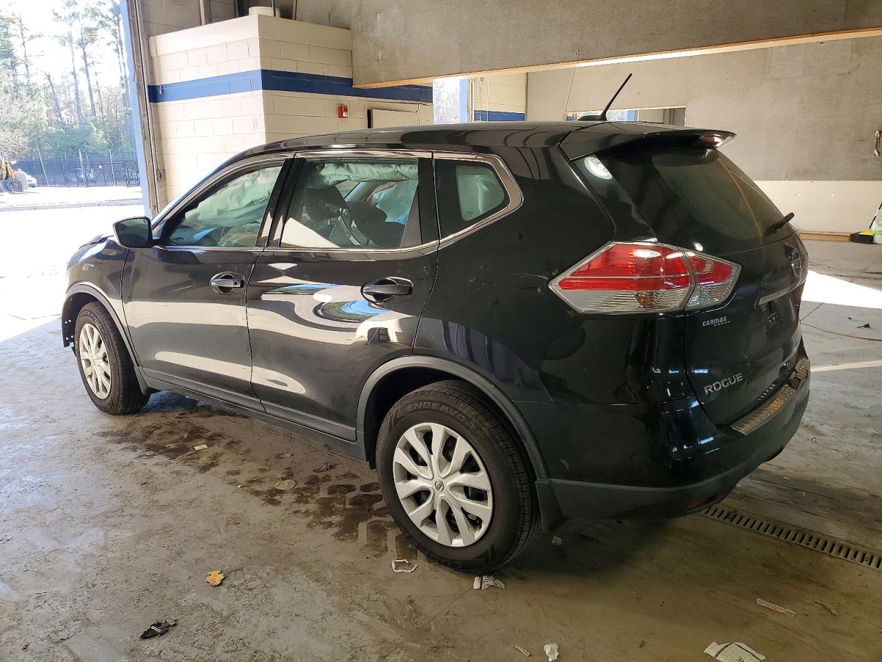 2016 NISSAN ROGUE S photo 2