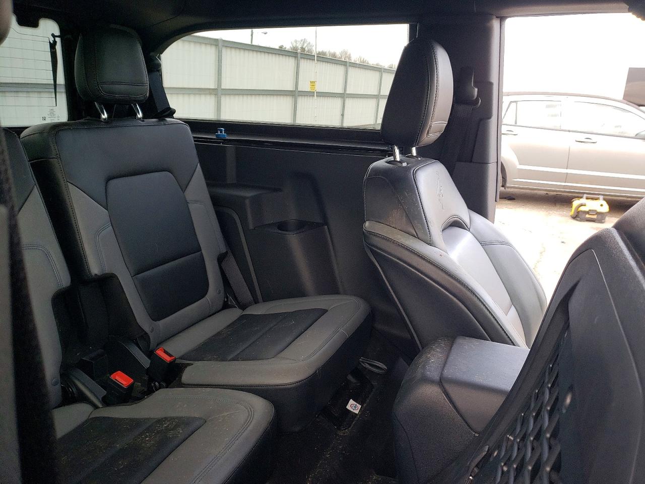 2023 FORD BRONCO BASE photo 21