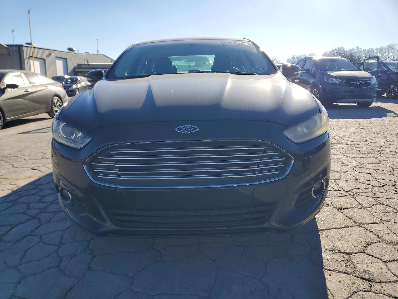 2014 FORD FUSION SE photo 5