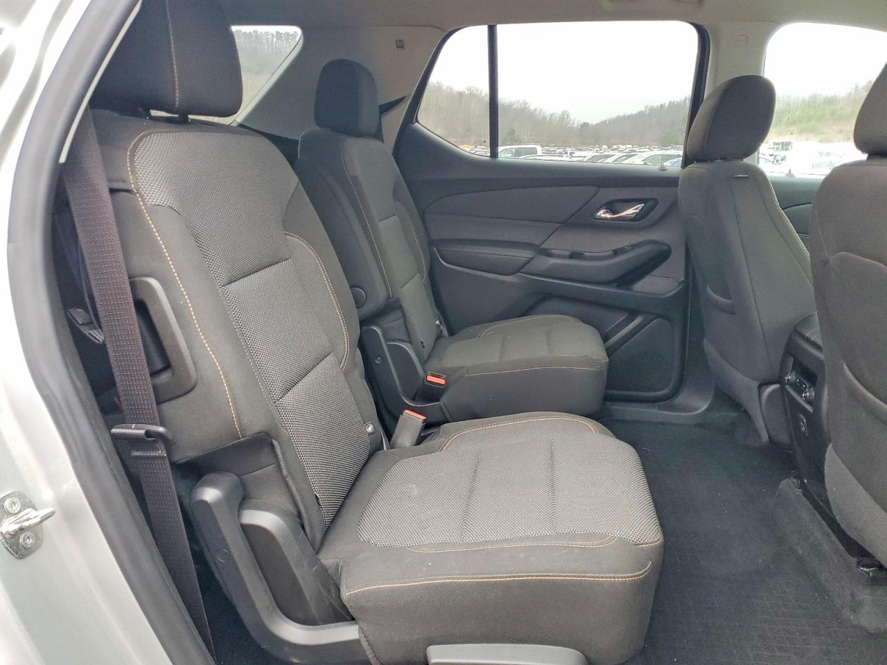 2019 CHEVROLET TRAVERSE LT photo 11