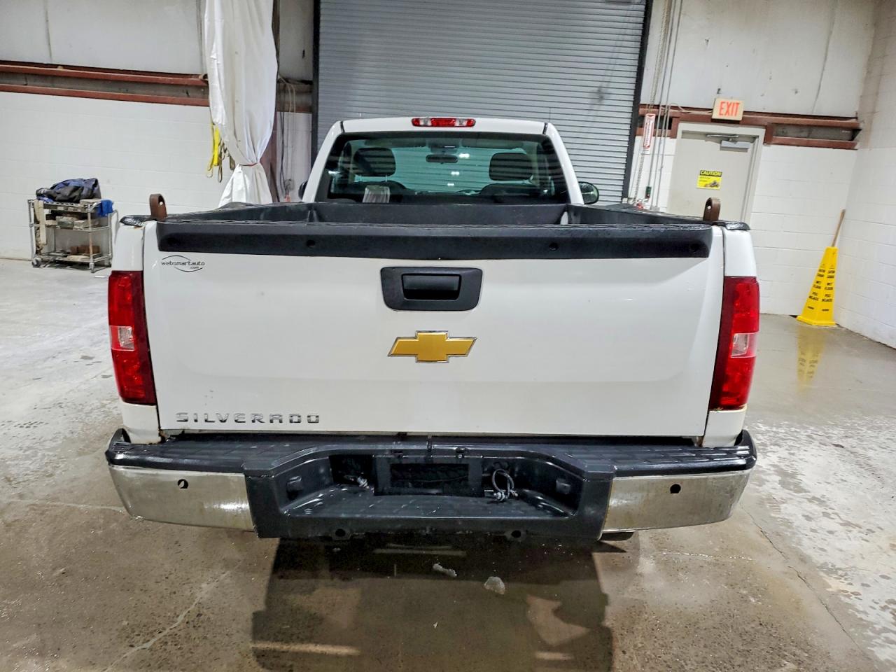 2010 CHEVROLET SILVERADO C1500 photo 6