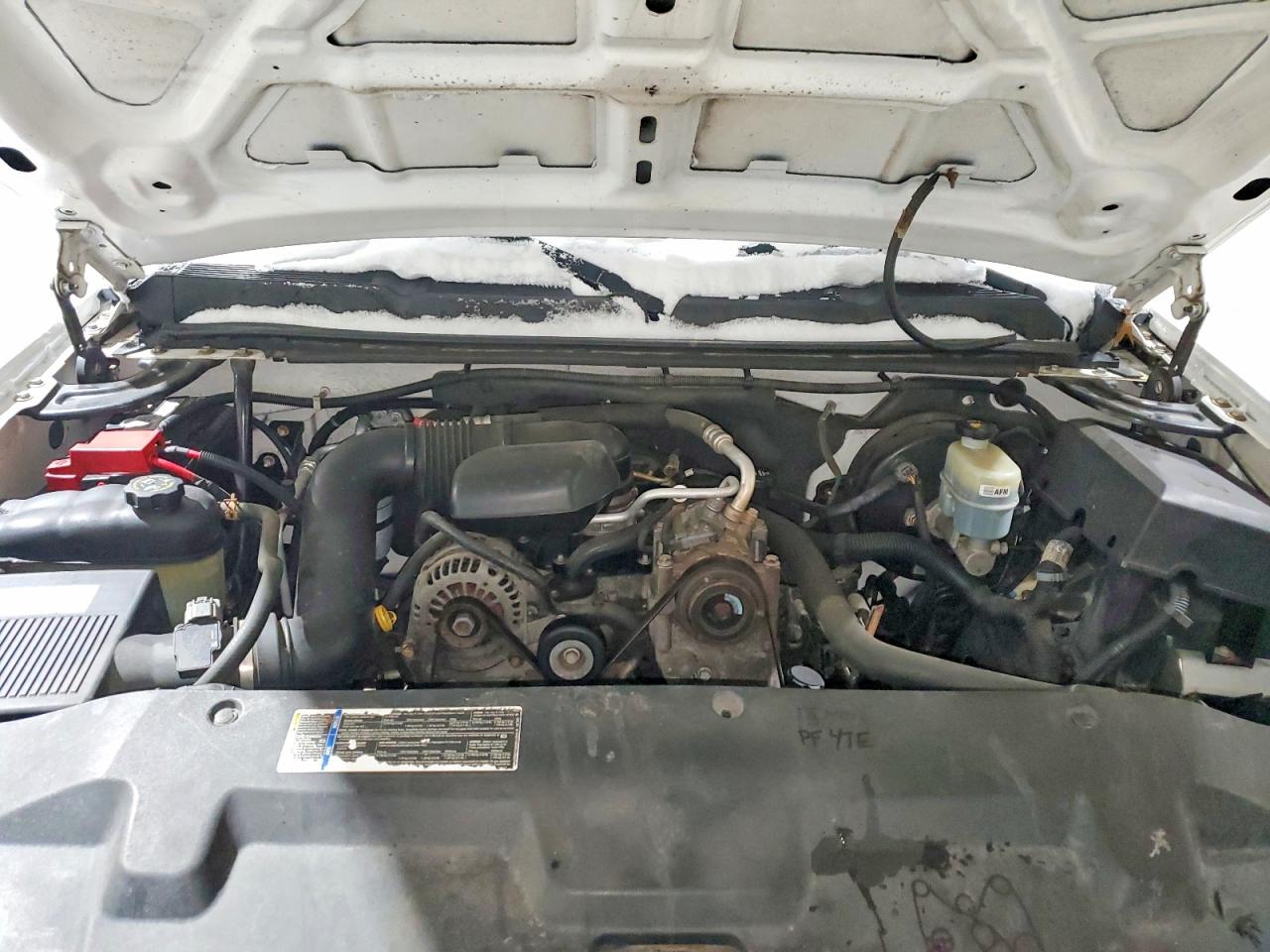 2010 CHEVROLET SILVERADO C1500 photo 11