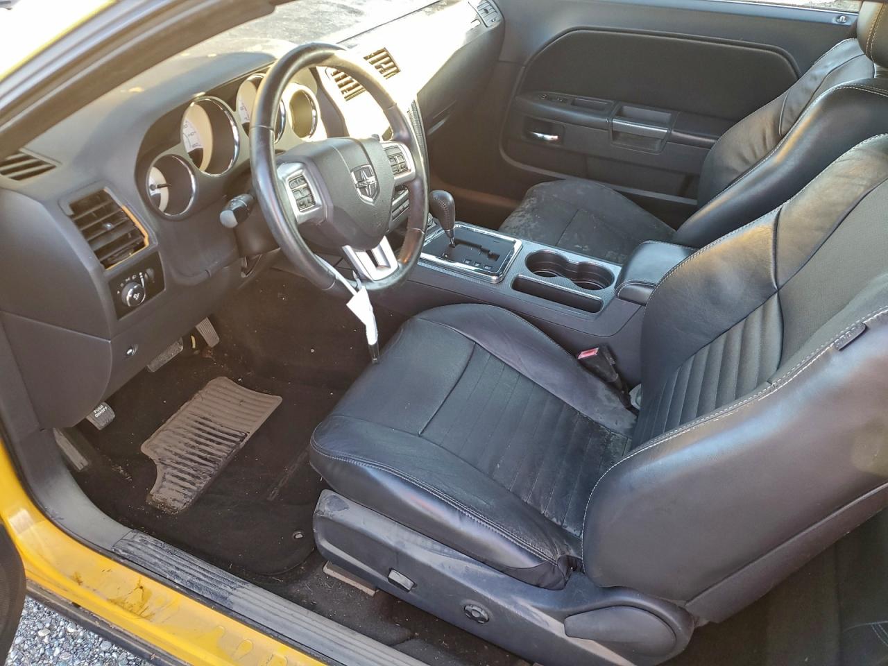 2012 DODGE CHALLENGER R/T photo 7